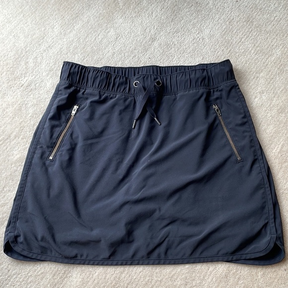 Athleta Stretch-In Black Skort - Picture 2 of 7